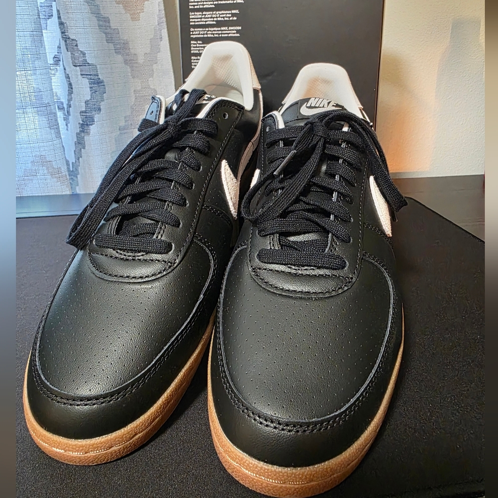 Nike Field General 82 SP Sail/Black Gum Med Brown Mens 11